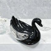 Ambiance salle de bain luxe avec porte-savon cygne design artistique premium décoratif