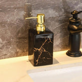 Distributeur savon liquide premium matériaux résistants - Design épuré moderne pour hygiène optimale salle de bain
