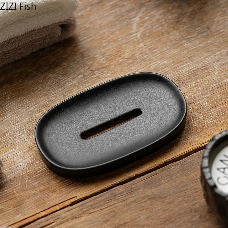 Installation du porte-savon compact dans toilettes