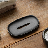 Installation du porte-savon compact dans toilettes