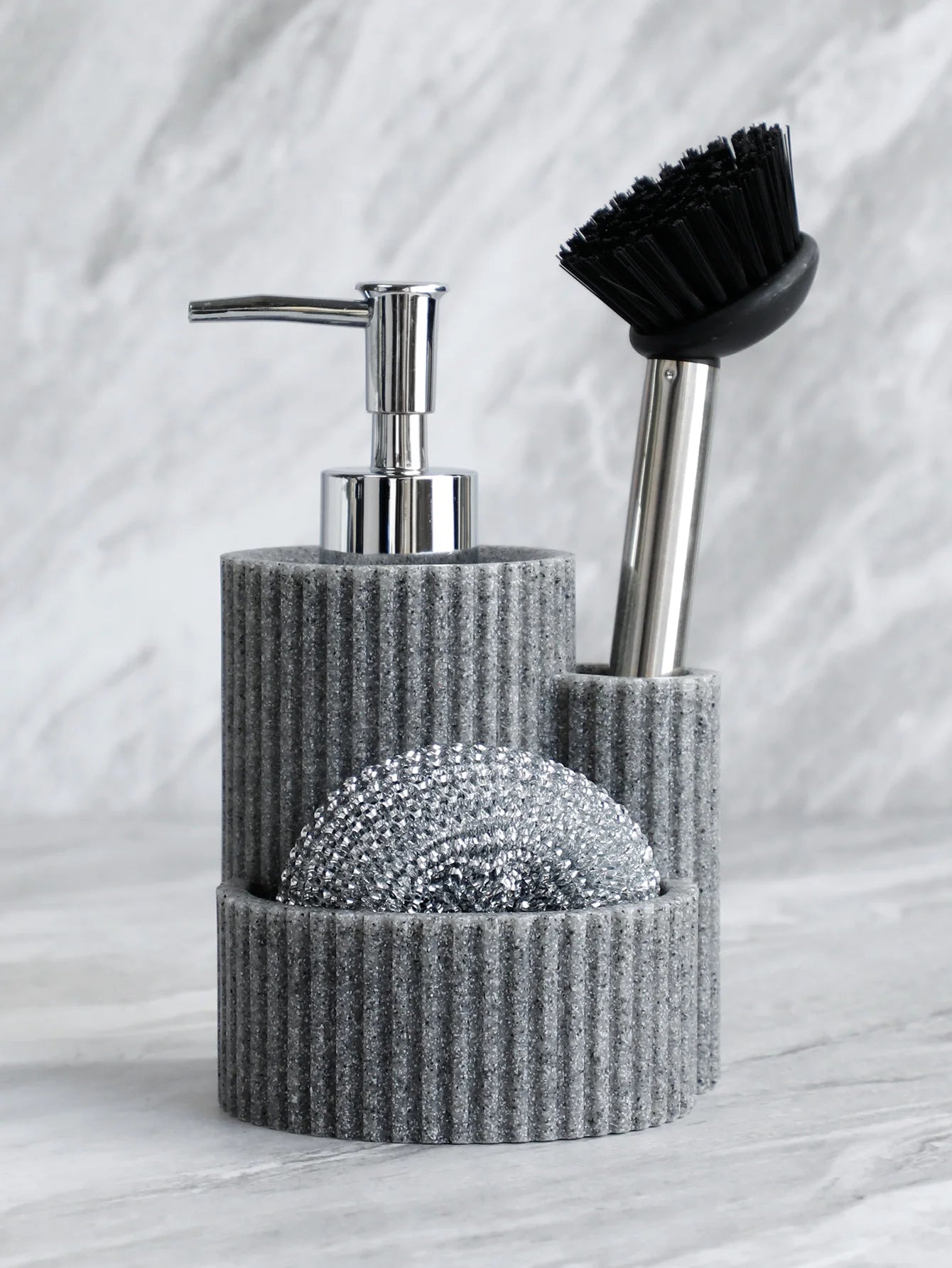 Distributeur savon cuisine premium utilisation pompe évier hygiénique résistant graisses activation facile mains mouillées grasses cuisine
