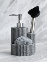 Distributeur savon cuisine premium utilisation pompe évier hygiénique résistant graisses activation facile mains mouillées grasses cuisine
